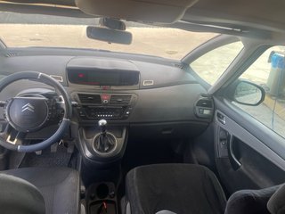 Citroen Grand C4 Picasso 2010