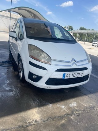 Citroen Grand C4 Picasso 2010