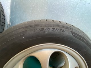 Llantas con neumáticos Seat 5x100 (4 unidades)