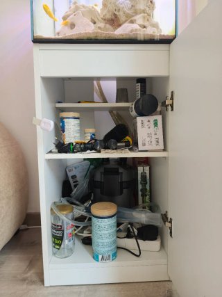 Acuario 80L + Mueble en Barcelona