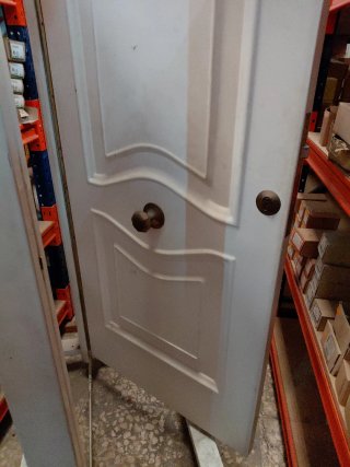 Puerta seguridad lacada blanco con bisagras segurd