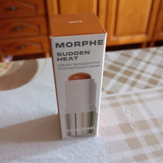 Set Kiko Lip Volume + Morphe Stick Bronzer