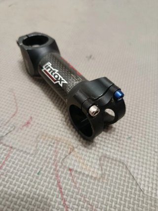 Potencia Intox Components 100mm Carbono