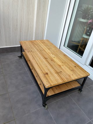Mesa de centro de madera