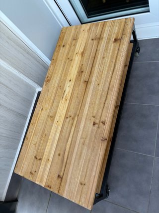Mesa de centro de madera