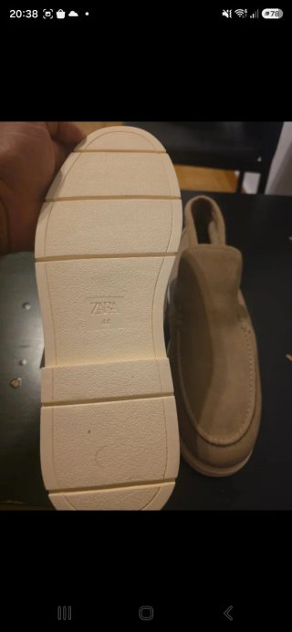 Botas de piel nuevas color beige/marrón marca zara