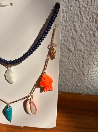 Conjunto de collares Parfois con abalorios