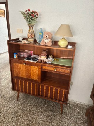 Lote de muebles en venta.