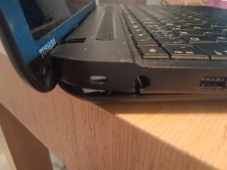 Toshiba Satellite Portátil Negro