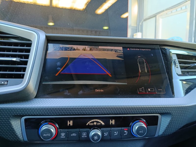 Audi A1 2023, foto 16