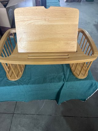 Tavolo da letto in legno massello