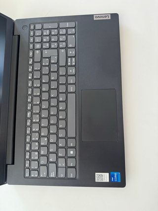 Lenovo V15 G3 iap 82tt00d6sp 15.6 i7 W11