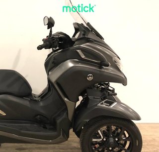 YAMAHA TRICITY 300
