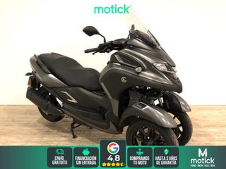 YAMAHA TRICITY 300