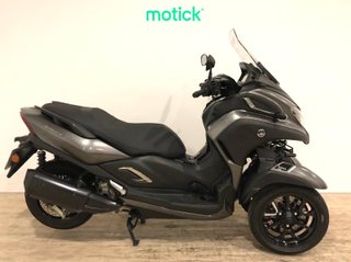 YAMAHA TRICITY 300