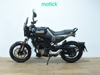 HUSQVARNA SVARTPILEN 125 (MIVV)
