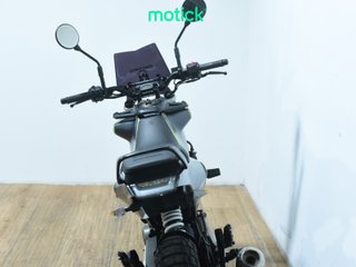 HUSQVARNA SVARTPILEN 125 (MIVV)