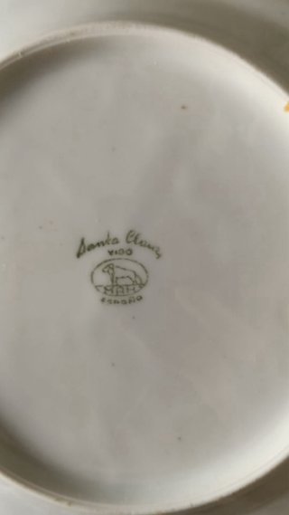 Vajilla completa de porcelana y cristal