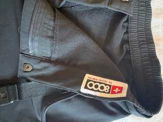 Pantalones cortos +8000 negros