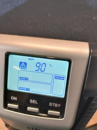 SAI UPS Riello Sentinel Pro SEP700 700VA