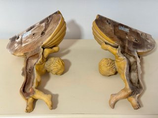 Pareja de apliques escultóricos “Shuller Valencia”