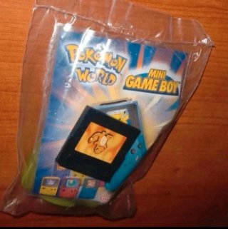 Mini Game Boy Color Pokémon World. Nuovo.