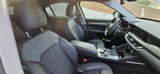 Alfa Romeo Stelvio 2020