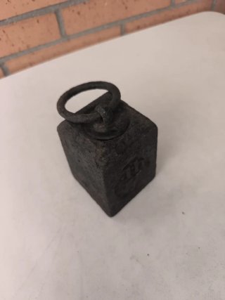 Pesa antigua inglesa 7 libras
