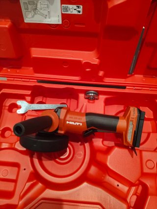Amoladora Angular Hilti AG 4D-22