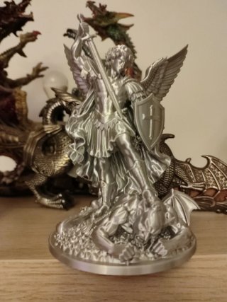 San Miguel Arcángel Figura