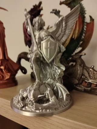 San Miguel Arcángel Figura