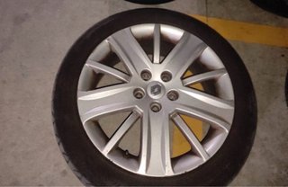Llanta Renault Laguna 17 pulgadas