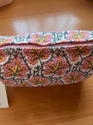 Neceser estampado floral Mango