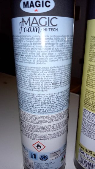 2 Spray Lucida Cruscotti Magic Foam