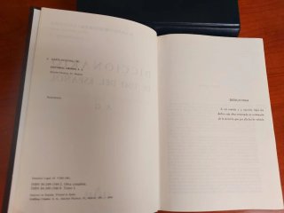 Diccionario uso español María Moliner. Gredos 1991