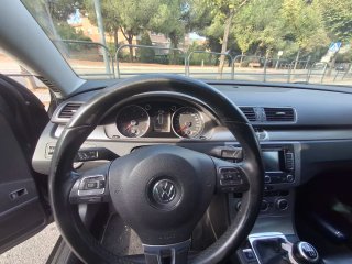 Volkswagen Passat 2012