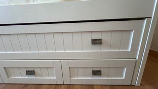 Cama doble blanca con 3 cajones