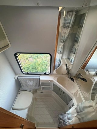 Caravana Knaus Azur 610 - 3 ambientes