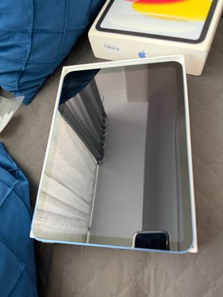 iPad 10ª Generación (2022) 64gb con funda