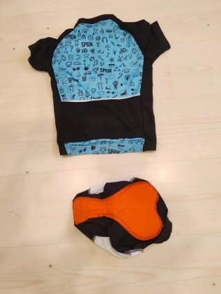 Conjunto Ciclismo NIÑO/A SPIUK T10
