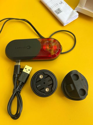 Coospo TR70 Smart Radar Tail Light