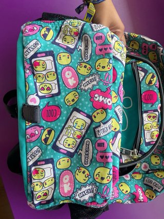 Mochila Totto Escolar Estampado Emoji