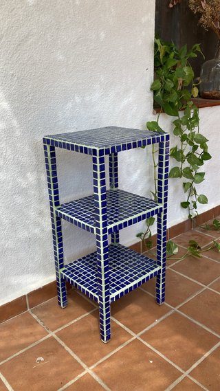 Mesita de jardín de mosaico azul