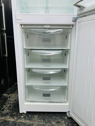 Nevera Liebherr Blanca