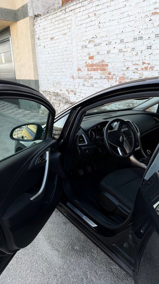 Opel Astra 2010