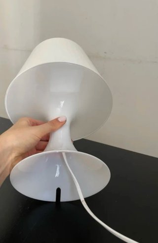 2 Lámpara de mesa moderna