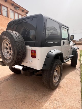 Jeep Wrangler 1990, matriculado 2004