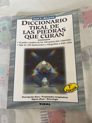 Diccionario Tikal de las piedras que curan