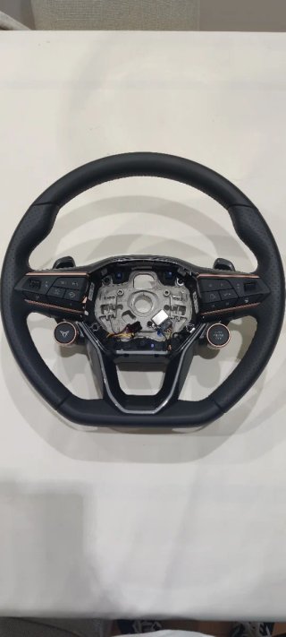 Volante Cupra Terramar 2025