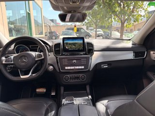 Mercedes-Benz GLE SUV 2017